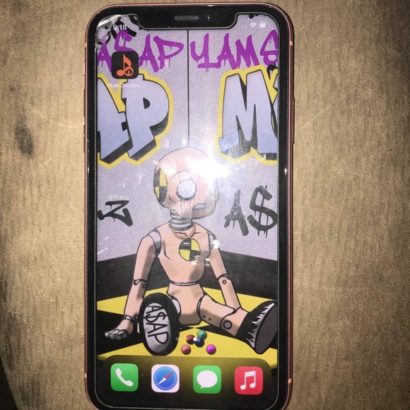 Iphone XR - Picture 1 of 6